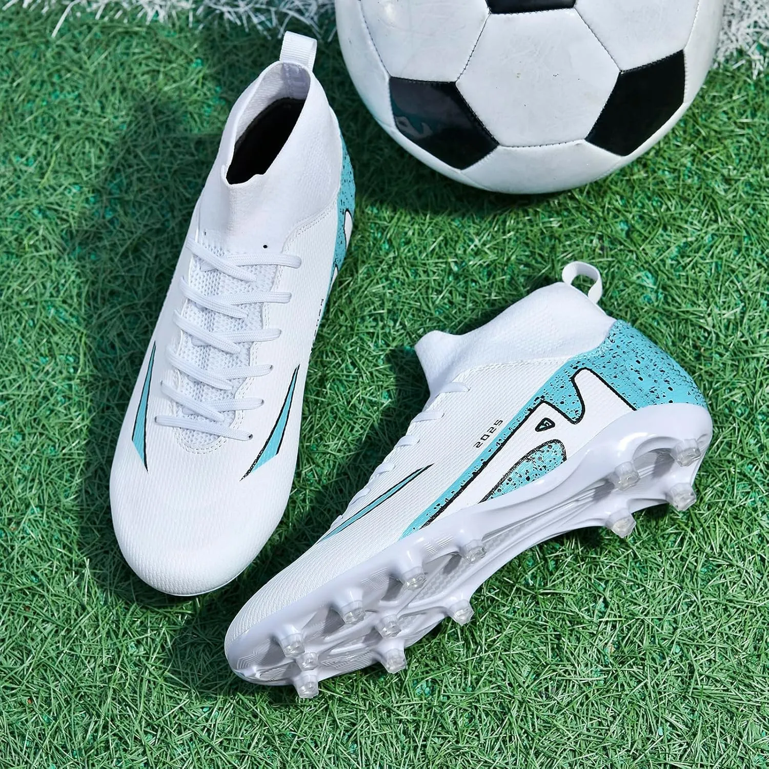 Boys' and Girls' Soccer Shoes TF Training Shoe Breathable, Anti Slip, Lightweight Sports Cleats for Boys and Girls' Football Suitable for Artificial Grass