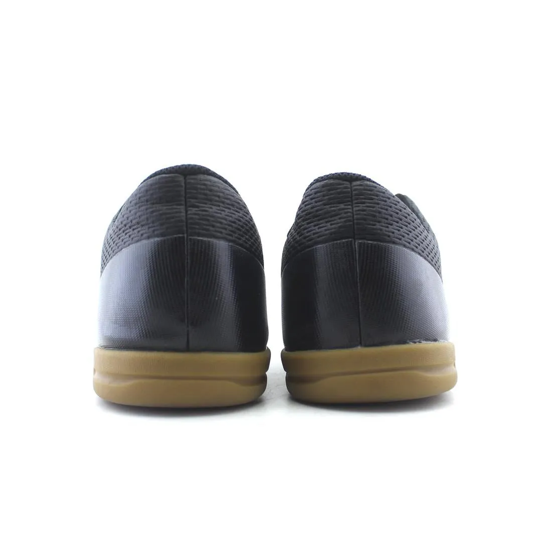 FILA INDOOR