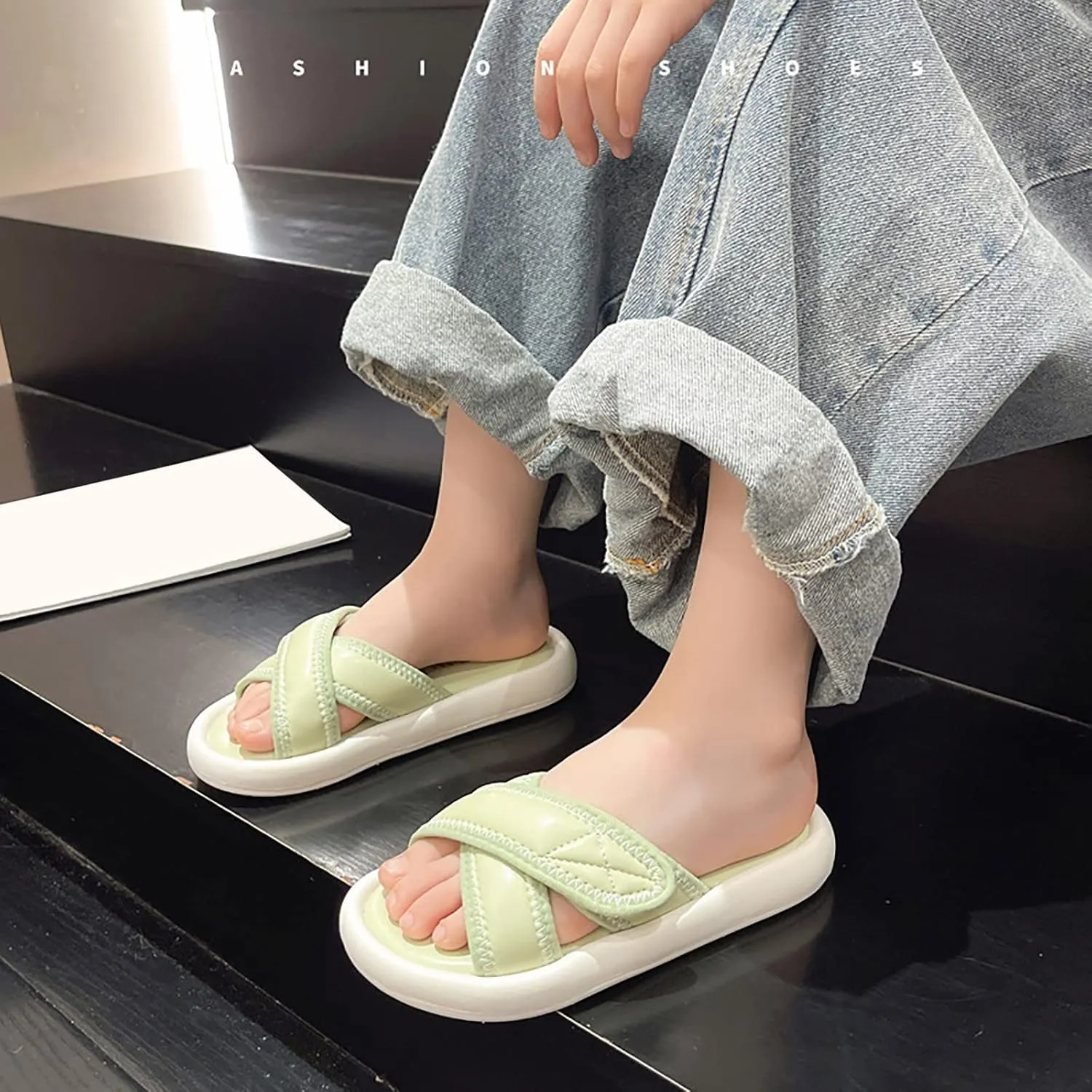 Girls Solid Color Sliders Open Toe Adjustable Flat Slippers Fashion Summer Slippers Non-Slip Slide Sandals Beach Shoes